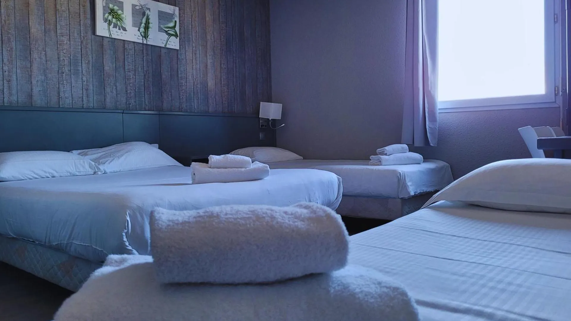 Hotel Restaurant Les Chataigniers Privas